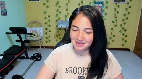 Mia  online show from July 20, 2:58 am
