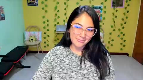 Mia  online show from July 27, 2:17 am
