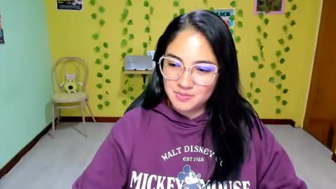 Mia  online show from July 29, 3:24 am