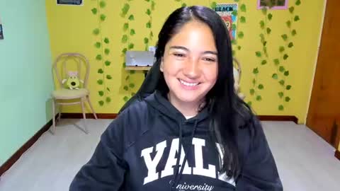 Mia  online show from July 31, 2:18 am