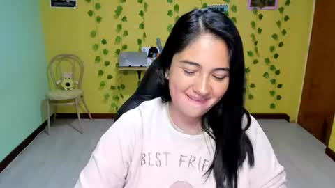 Mia  online show from August 3, 2:51 am