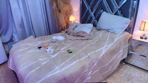 LITTLE SEXY RUBY online show from July 18, 9:49 pm