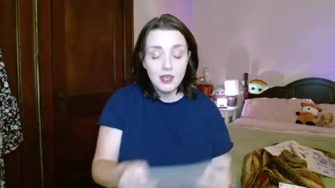 Kori online show from August 27, 9:01 pm