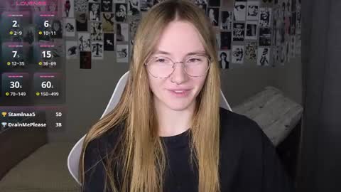 Eliana online show from August 14, 7:34 am