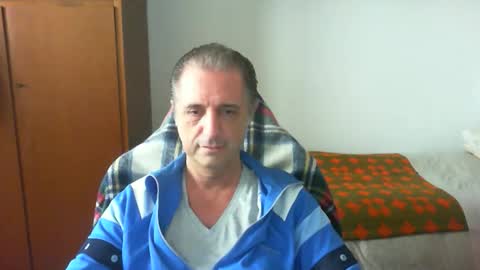 liuk53 online show from May 15, 2:50 pm