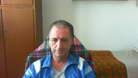 liuk53 online show from May 18, 12:05 pm