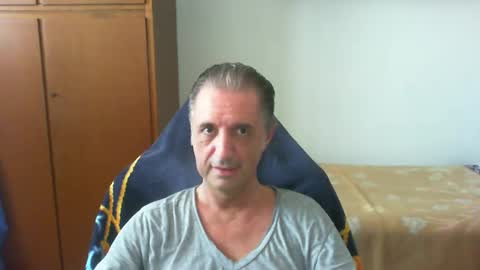 liuk53 online show from May 23, 12:19 pm