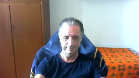 liuk53 online show from May 25, 1:13 pm
