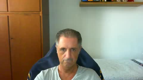 liuk53 online show from June 28, 11:24 am