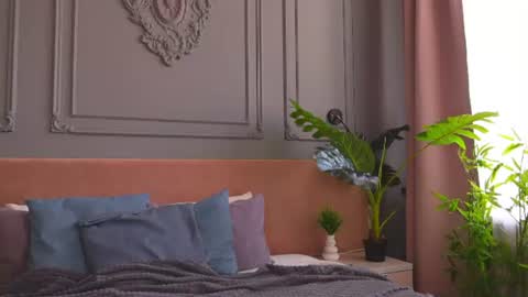 liv_fay online show from August 8, 1:33 pm