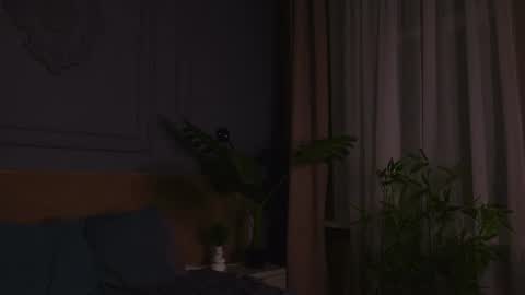 liv_fay online show from August 11, 7:05 pm