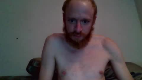 livedelove online show from April 27, 9:18 pm