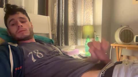 livefantesy4 online show from March 4, 12:52 am