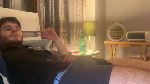 livefantesy4 online show from April 15, 1:12 am