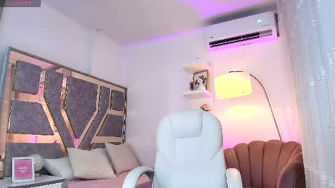 LIZETH online show from August 13, 12:57 am
