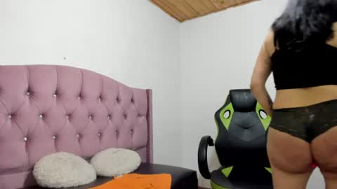 liz_grettel online show from August 5, 6:39 pm