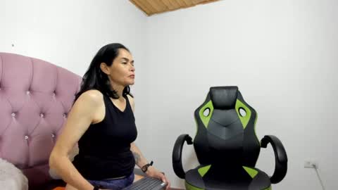liz_grettel online show from August 6, 7:46 pm