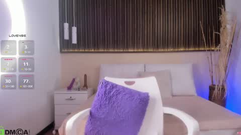 Liz  online show from August 6, 7:40 am