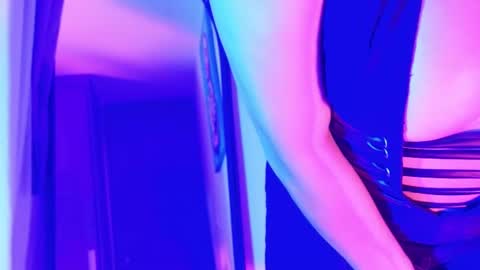 Lizeth online show from August 3, 10:00 am