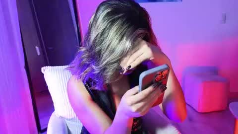 Lizeth online show from August 7, 3:28 am