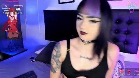 lizasweett_ online show from August 6, 10:53 pm