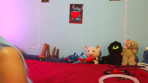 lizeth_avila online show from May 31, 8:00 pm