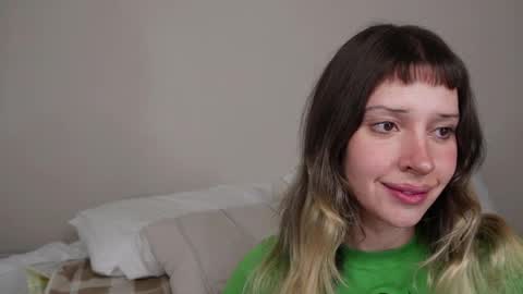 lizgein online show from May 18, 5:08 am