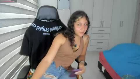 Liz and Ria online show from July 23, 10:12 pm