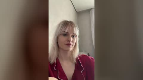 Lizzy online show from August 18, 10:10 am