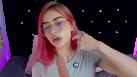 lizz_bela1 online show from August 1, 1:55 am