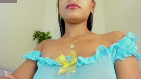 Lizza  online show from July 24, 2:42 pm