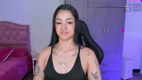 Lizzie Corner  online show from August 3, 5:42 pm