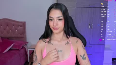 Lizzie Corner  online show from August 14, 4:21 pm