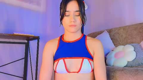 lizzy_kane online show from August 2, 11:55 pm