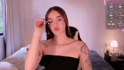 Lizzy Colins online show from August 8, 9:59 pm