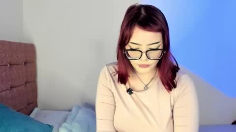 lizzyroses online show from February 20, 5:21 pm