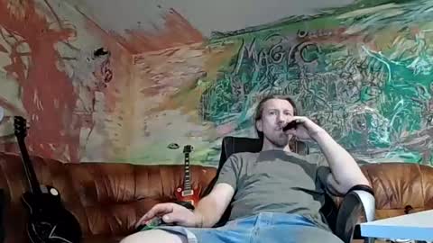 lkonig504475 online show from July 3, 1:07 am