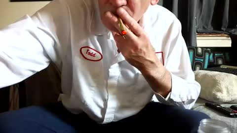 LongDick Daddy online show from August 4, 9:12 pm