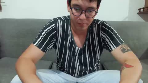 Lobo online show from August 10, 11:28 pm