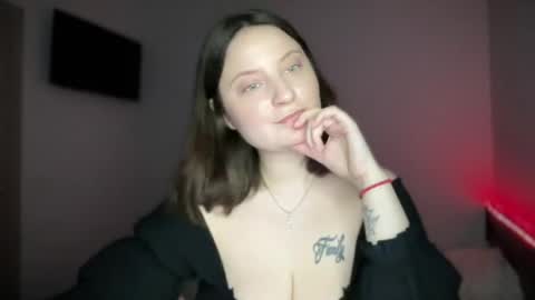locaalise online show from August 12, 5:37 pm