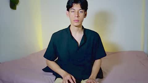 logan_333 online show from September 10, 10:53 pm