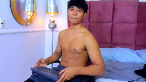 Logan Jake online show from August 15, 6:39 am