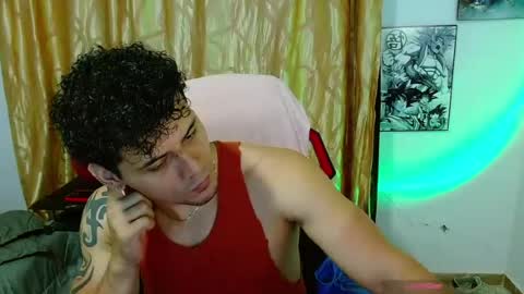 Loganandrwz online show from August 13, 11:41 pm