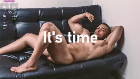 loganmartinx online show from July 19, 11:07 pm