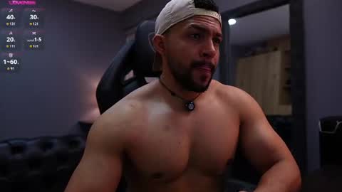 loganmartinx online show from August 1, 11:55 pm