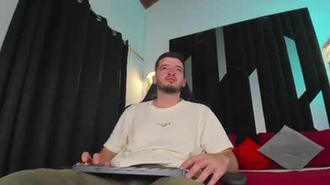 Logan Wolf online show from August 10, 9:05 pm