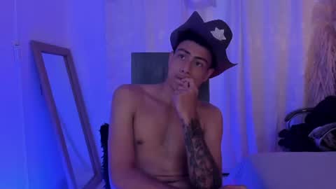 lois_stone online show from September 9, 2:36 pm