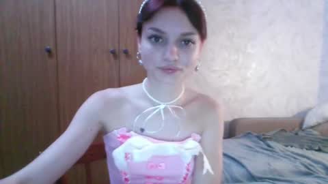lola_sweetglow online show from August 2, 9:11 pm