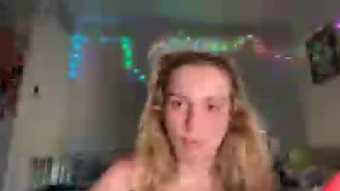 lolaa555 online show from September 10, 1:29 am
