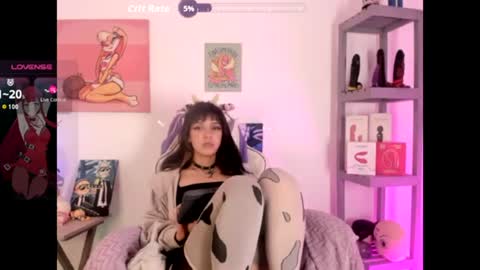 Lola Bunny online show from August 12, 7:22 am